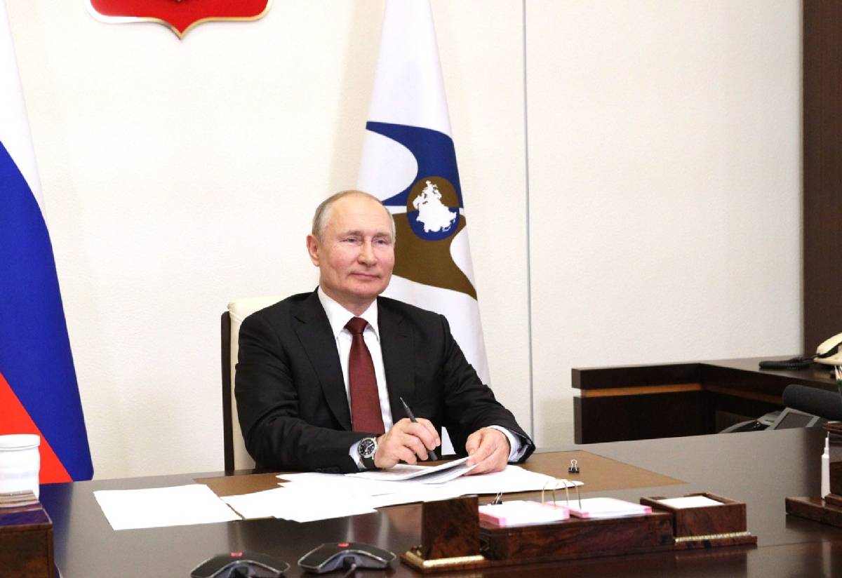 «Всех ликвидировали»: эксперт полагает, что преемников Путина «уничтожает» элита