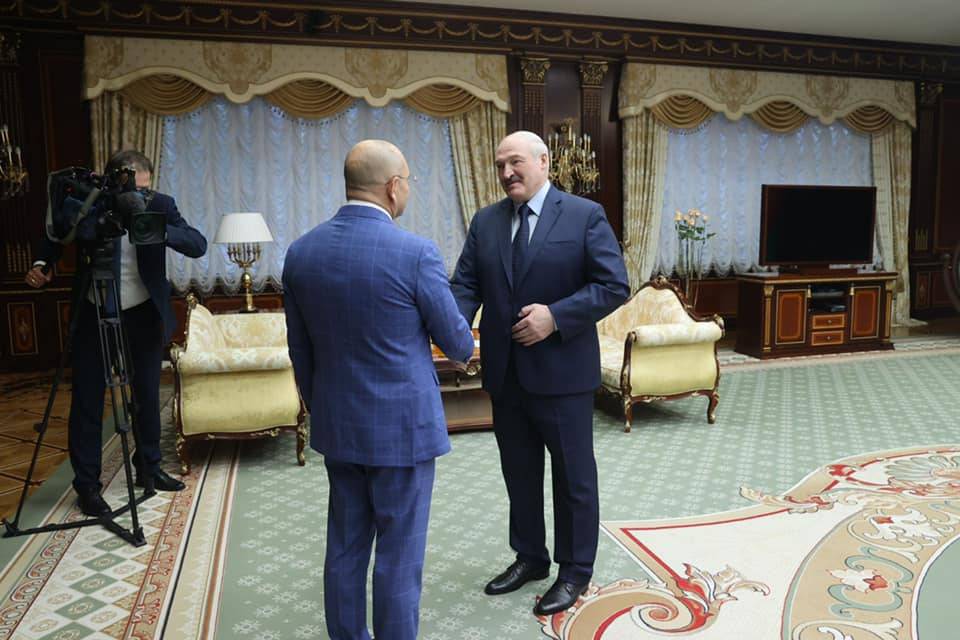 Из фракции «Слуга народа» исключили депутата, встречавшегося с Лукашенко