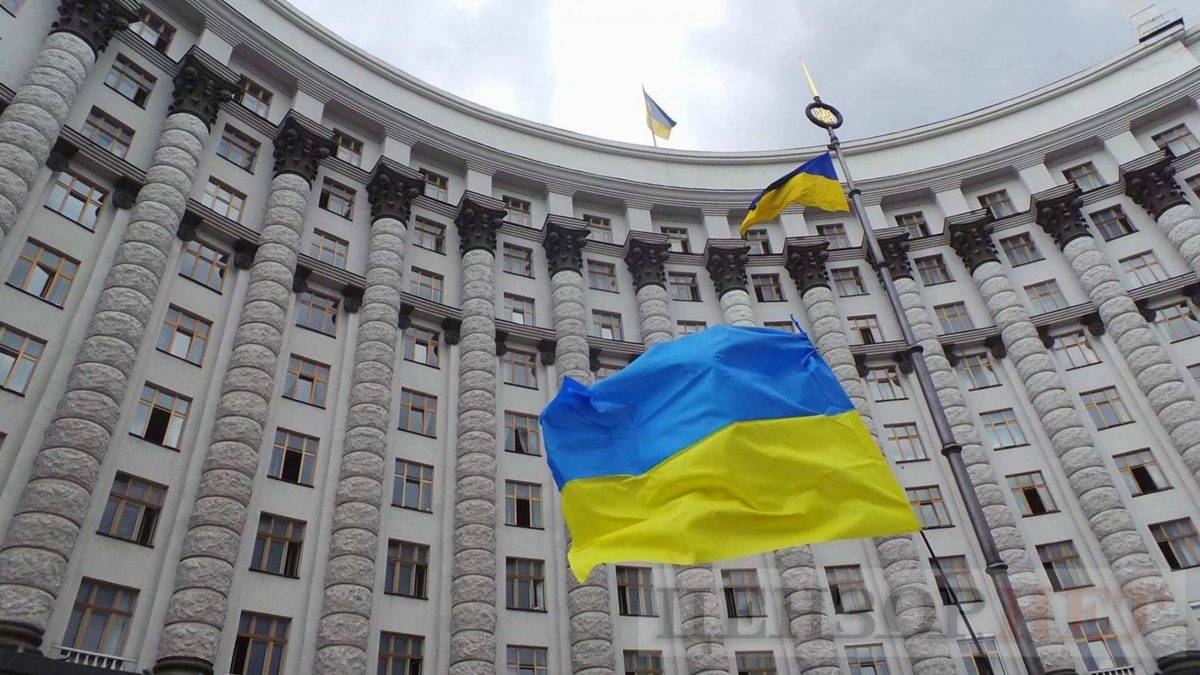 Украинская дипломатия окончательно впадает в маразм