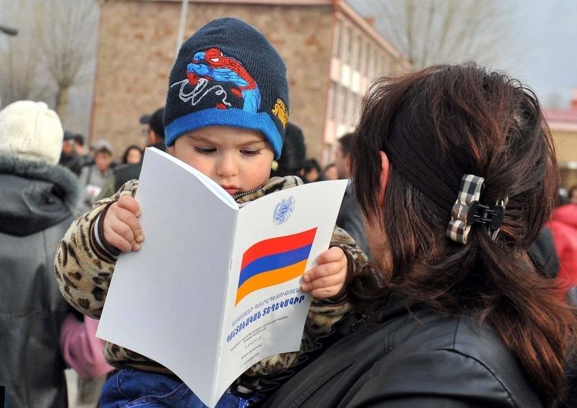 Бои без правил: в Армении стартовала агитационная предвыборная кампания