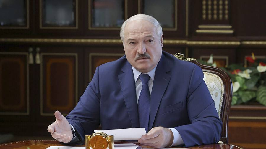Лукашенко в тайном режиме лишили звания почётного доктора одного из вузов Украины Лукашенко в тайном режиме лишили звания почётного доктора одного из вузов Украины
