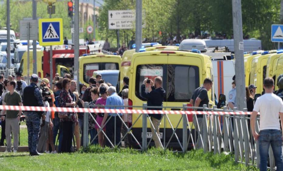 Прошло несколько недель, и о стрельбе в казанской школе замолчали: причины и возможные последствия Прошло несколько недель, и о стрельбе в казанской школе замолчали: причины и возможные последствия