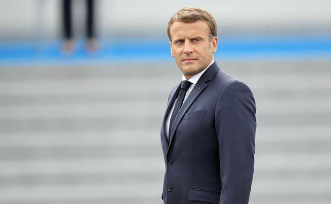 Пощечина Макрону: что грозило бы за такое преступнику против Путина Пощечина Макрону: что грозило бы за такое преступнику против Путина