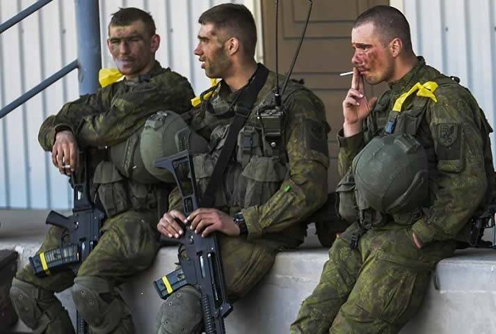 Россия подстрекает британских солдат к дебошам в Балтии? В НАТО считают так