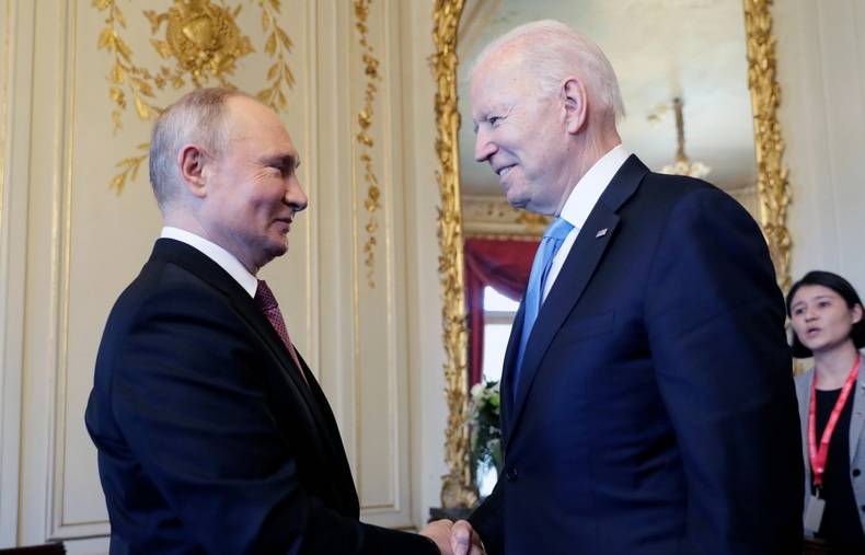Почему Байден первым встретился с Путиным, а не с Си Цзиньпином