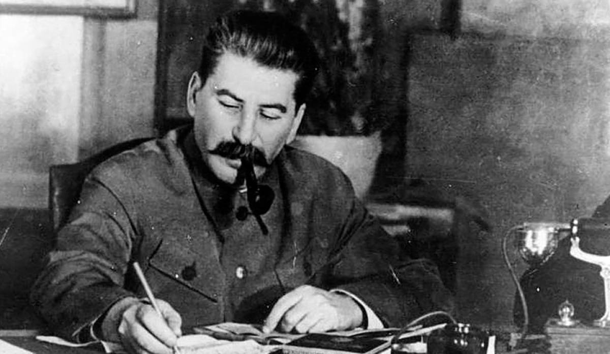 Польские журналисты попытались опорочить фигуру Сталина в день начала ВОВ