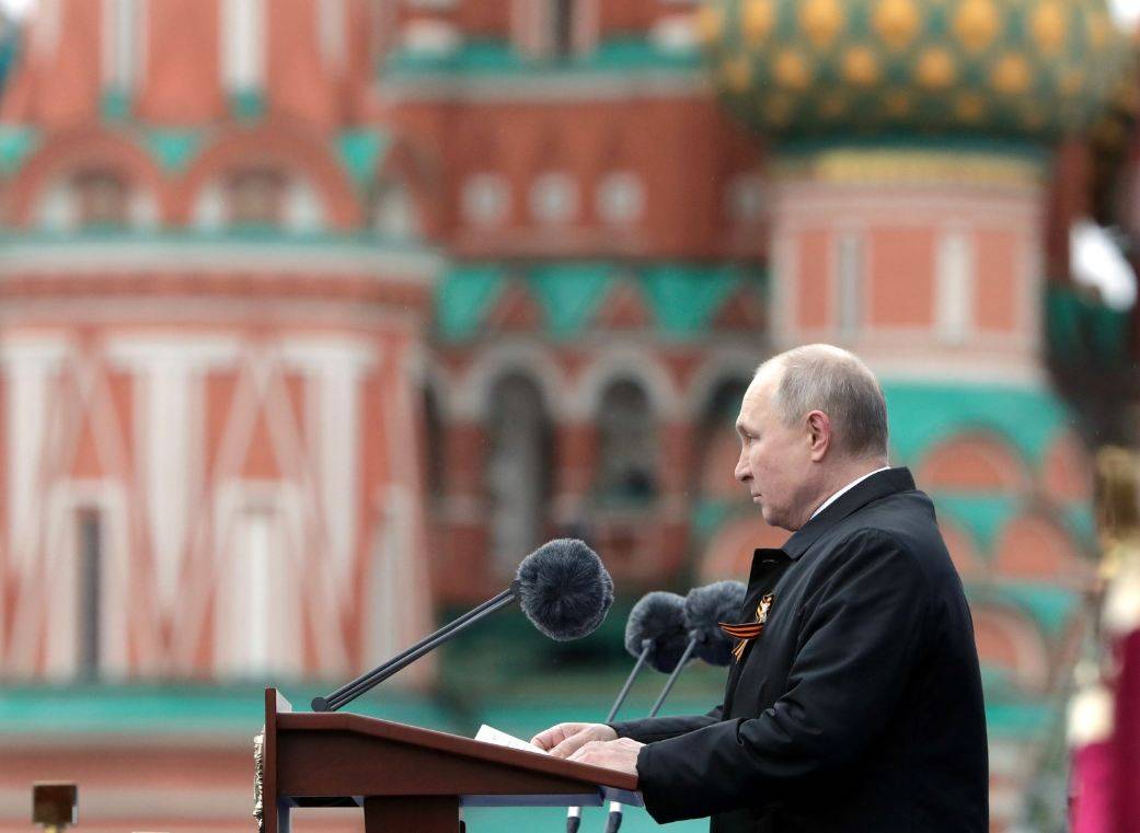 В Der Spiegel напомнили, как Запад отталкивал и обманывал Россию В Der Spiegel напомнили, как Запад отталкивал и обманывал Россию