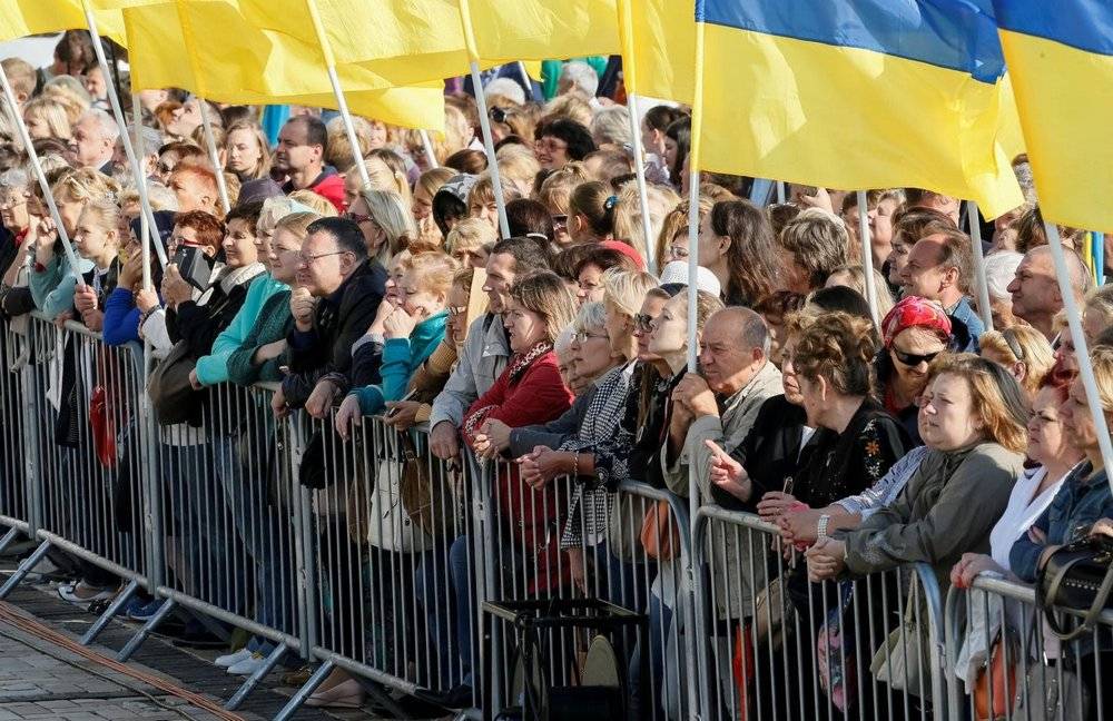 СМИ Украины о ситуации с демографией: Через 50 лет украинцы могут перестать существовать как нация