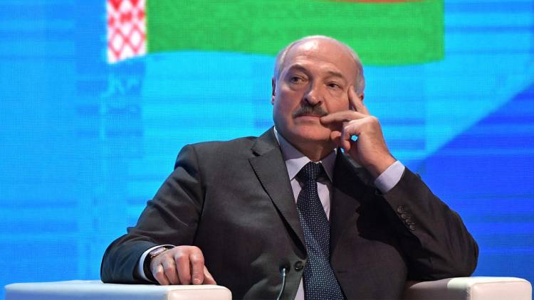 Лукашенко рассказал, как Белоруссия собирается отвечать на санкции Запада Лукашенко рассказал, как Белоруссия собирается отвечать на санкции Запада