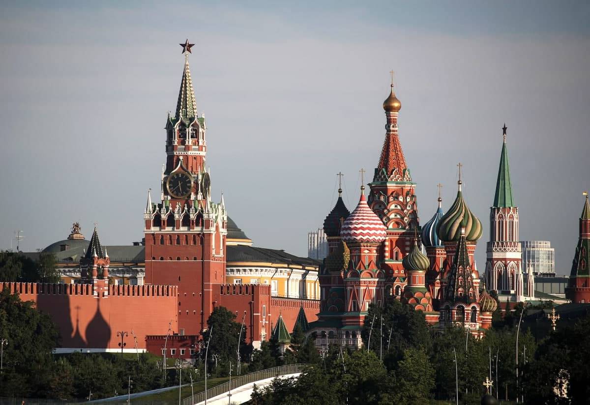 Кремль объяснил, почему встречи Путина и Зеленского скорее всего не будет