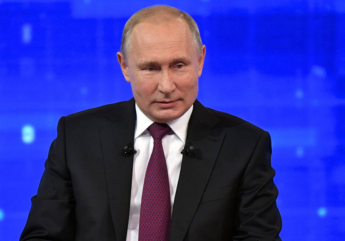 Новые форматы: эксперты о возможных сюрпризах прямой линии с Путиным