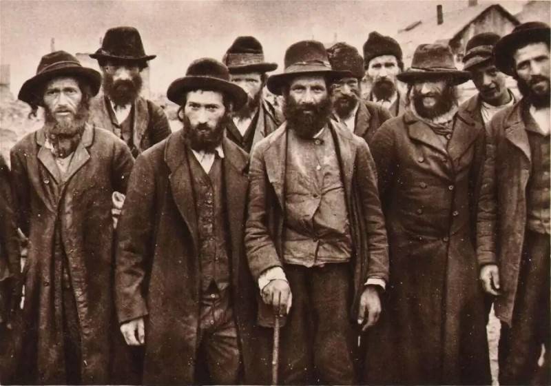 Народы России: евреи