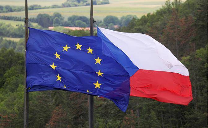 Россия-Чехии: Уши вам от дохлого осла, а не деньги! Россия-Чехии: Уши вам от дохлого осла, а не деньги!