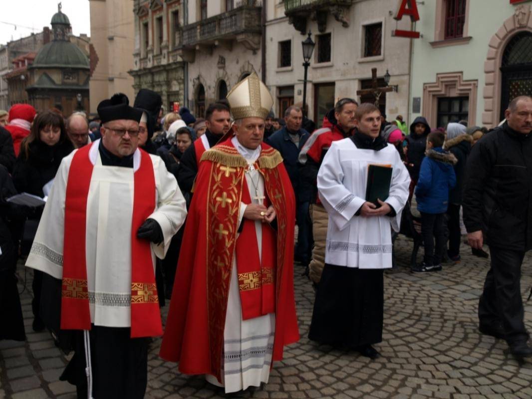 В Польше заметили нападки украинских националистов на римо-католиков