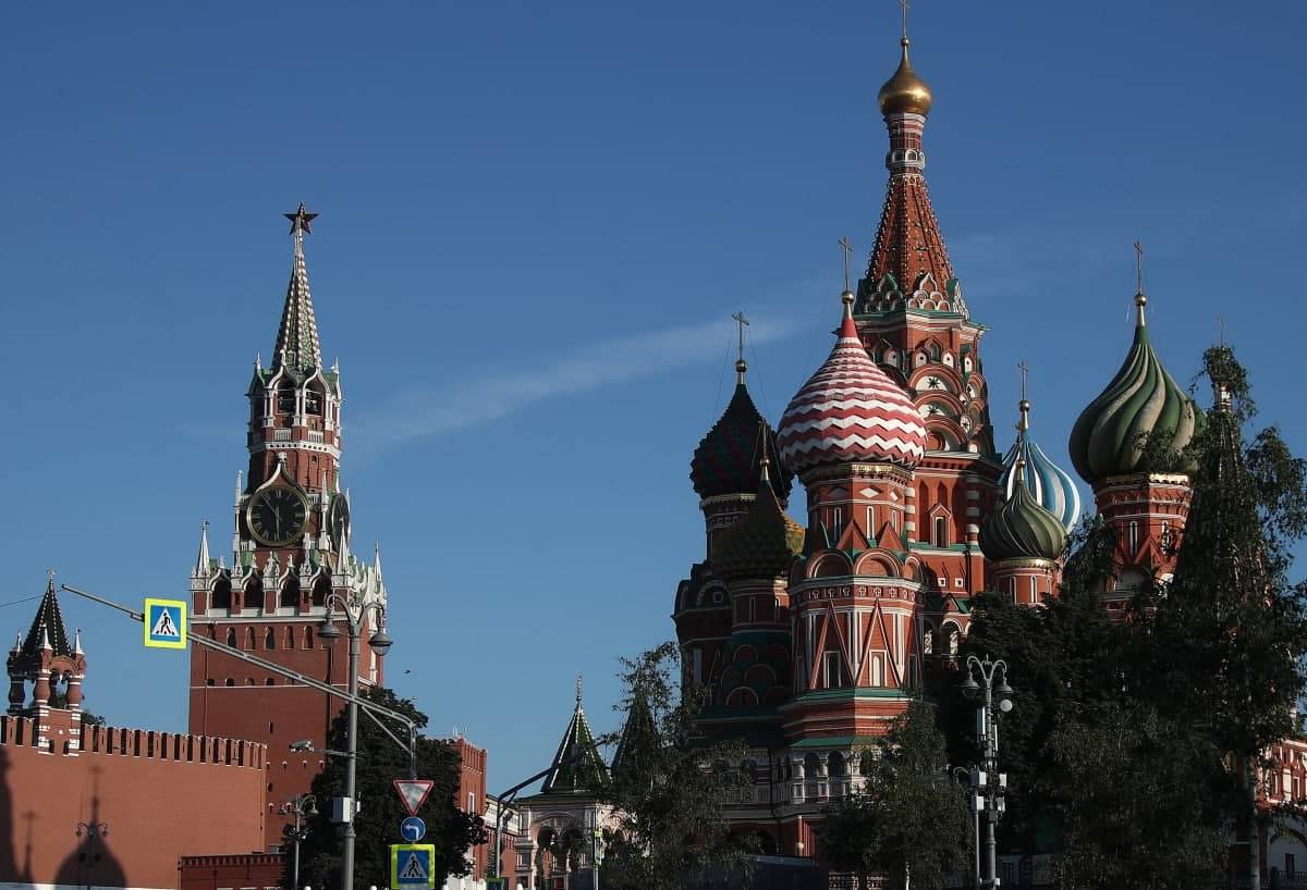 В Кремле прокомментировали слова Зеленского о флаге над Госдумой