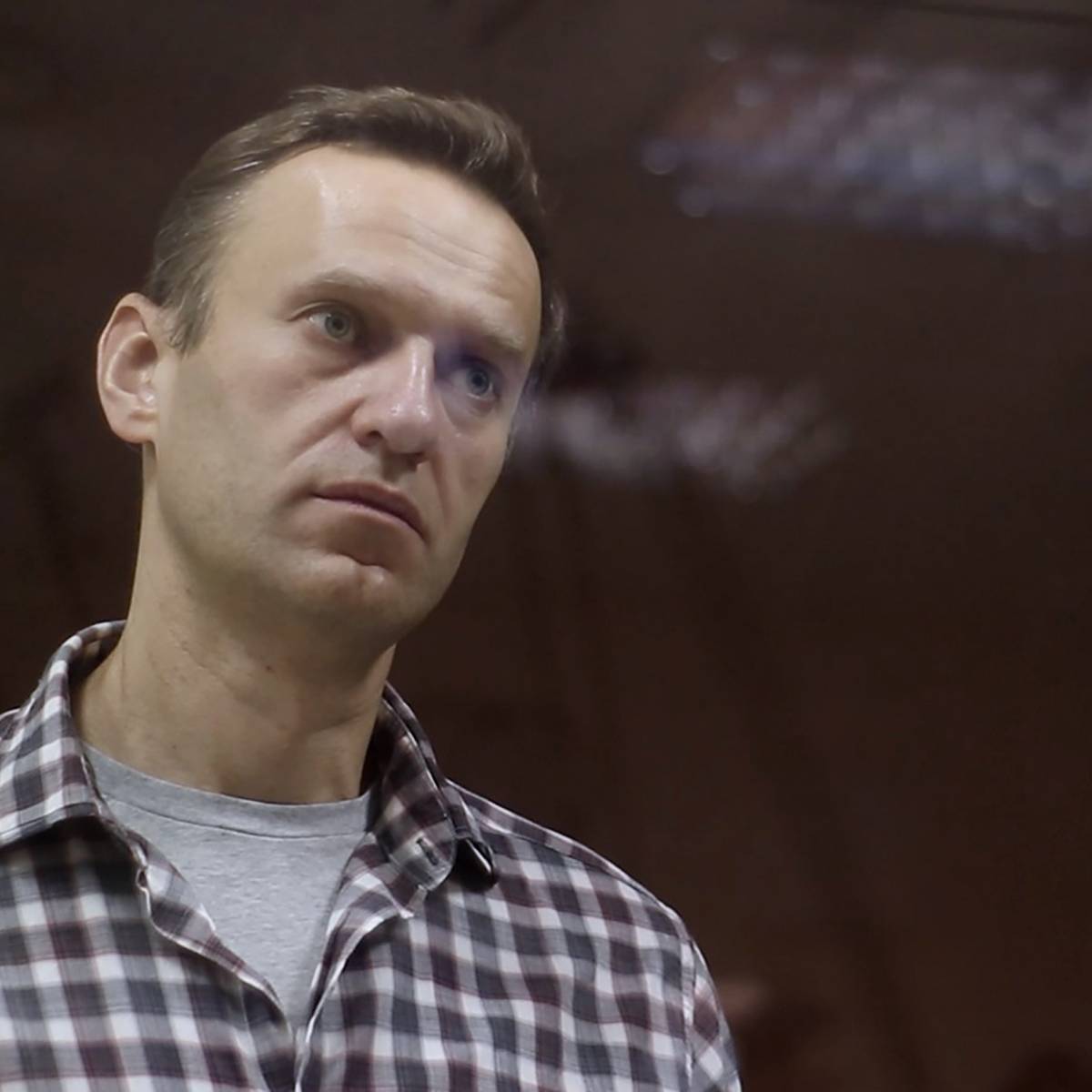 В истории с «отравлением» Алексея Навального появились новые белые пятна