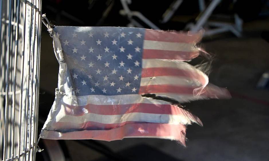 В США посоветовали не воевать за насаждение демократии на Донбассе В США посоветовали не воевать за насаждение демократии на Донбассе
