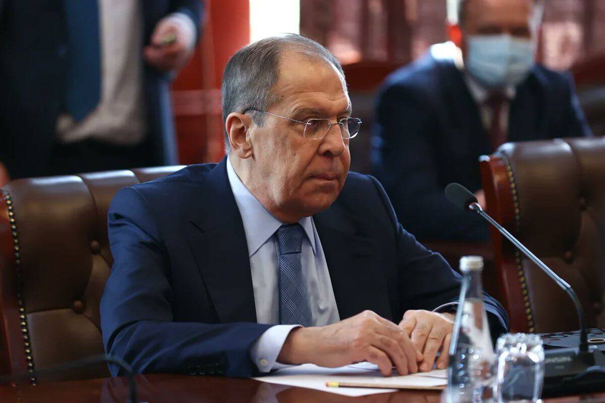 Лавров удивился, что японцам не нравится освоение Итурупа и Кунашира Лавров удивился, что японцам не нравится освоение Итурупа и Кунашира