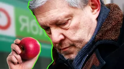 Молодое поколение «Яблока» пытается «перехватить» спонсоров Навального Молодое поколение «Яблока» пытается «перехватить» спонсоров Навального