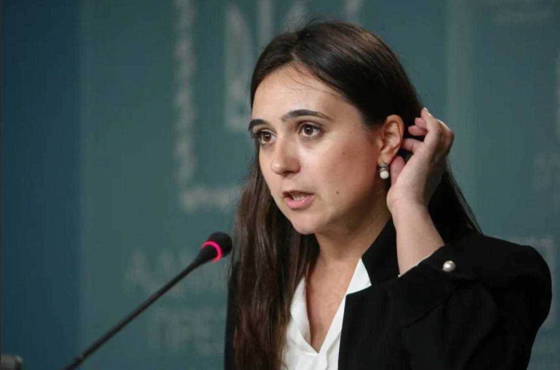 Мендель напишет мемуары о своей двухлетней работе с Зеленским Мендель напишет мемуары о своей двухлетней работе с Зеленским
