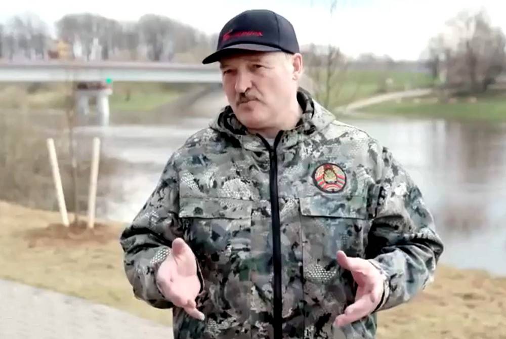 Лукашенко поведал о «красных линиях» в отношениях с Россией Лукашенко поведал о «красных линиях» в отношениях с Россией