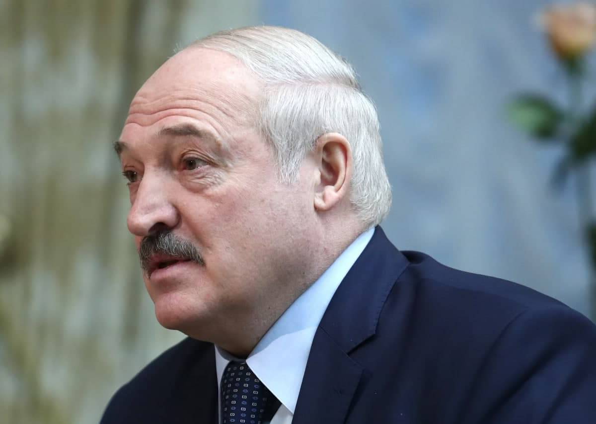 Лукашенко о мигрантах: Нет, мы не шантажируем никого. Мы никому не угрожаем