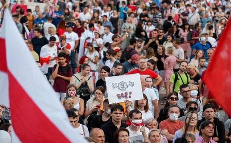 Фиаско года: белорусская оппозиция — это «подарок» для властей республики Фиаско года: белорусская оппозиция — это «подарок» для властей республики