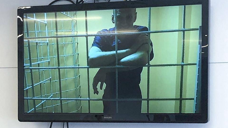 СК предъявил новое обвинение Навальному СК предъявил новое обвинение Навальному
