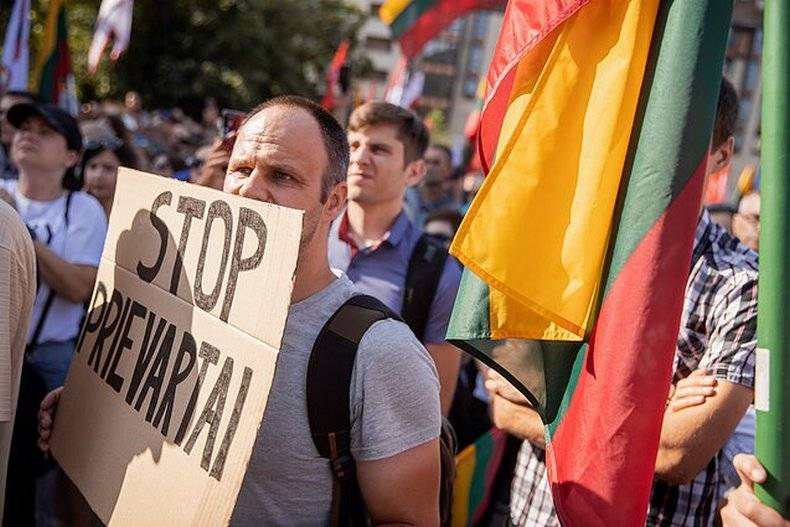 Литва входит в революционную ситуацию