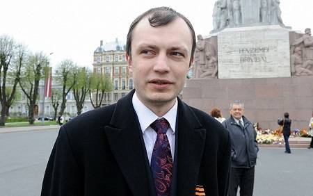 Янис Кузинс: Латвия должна нести ответственность за беженцев Янис Кузинс: Латвия должна нести ответственность за беженцев