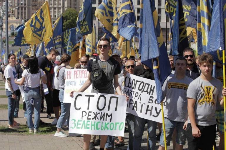 Зачистки на Украине: предпраздничные или предмайданные? Зачистки на Украине: предпраздничные или предмайданные?