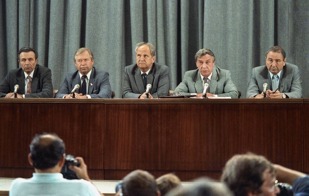 Можно ли было спасти Союз? Что говорят свидетели событий 1991 года Можно ли было спасти Союз? Что говорят свидетели событий 1991 года