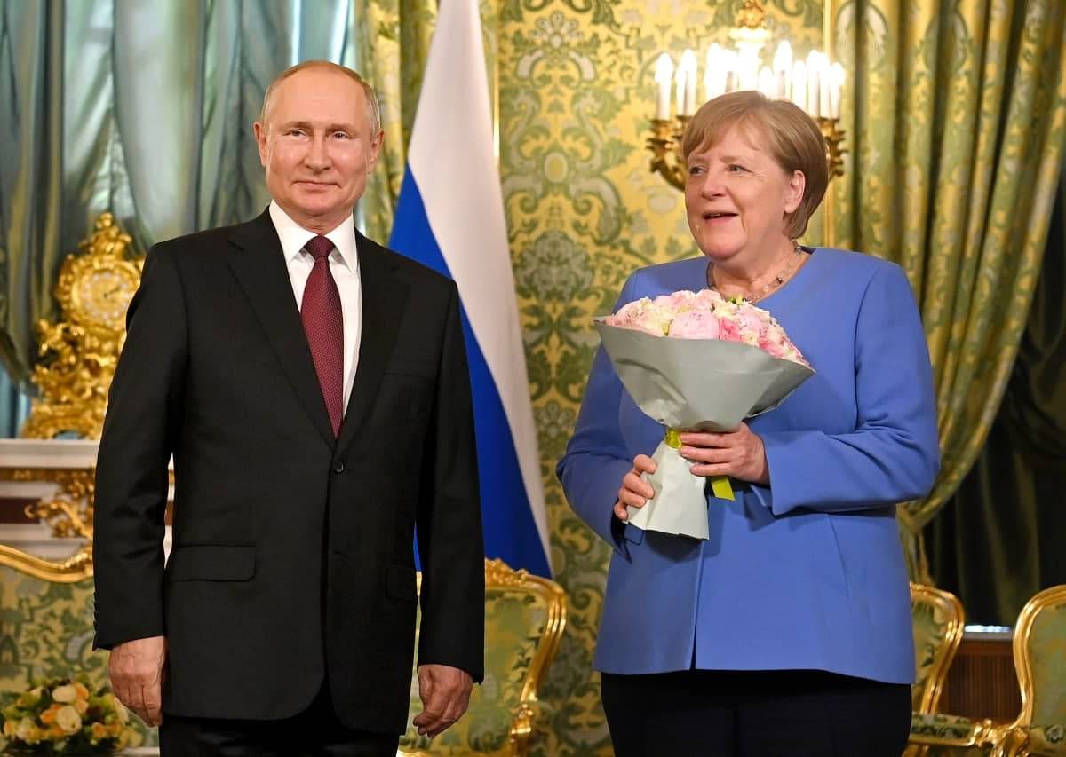 О чем говорили Путин и Меркель в прощальный визит канцлера ФРГ