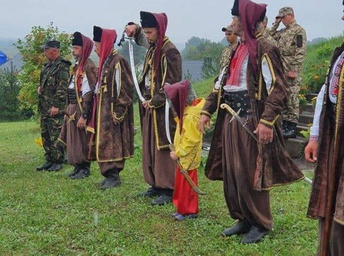 На Украине открыли очередной бандеровский музей На Украине открыли очередной бандеровский музей