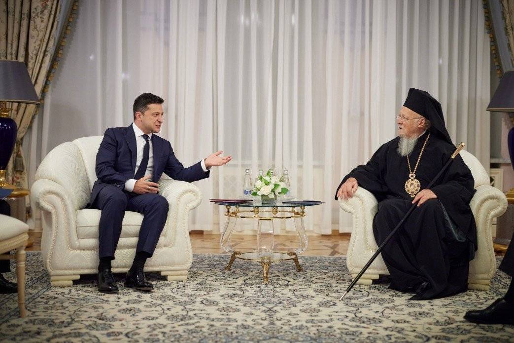 Правительство Украины против православных верующих