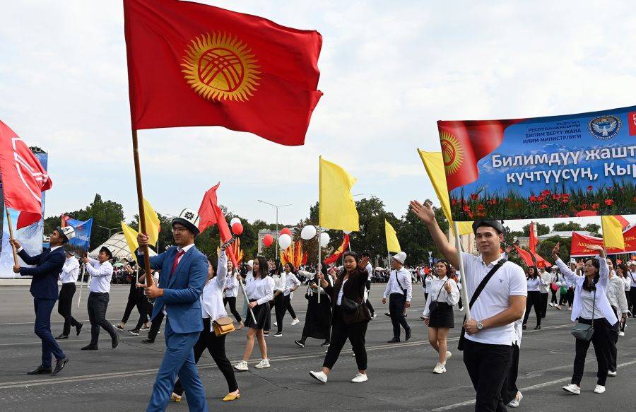 Киргизстан: 30 лет зависимой независимости