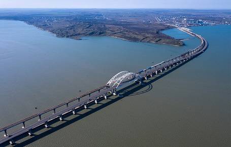 Крымский мост вновь помешал Украине – против России вводят новые санкции Крымский мост вновь помешал Украине – против России вводят новые санкции