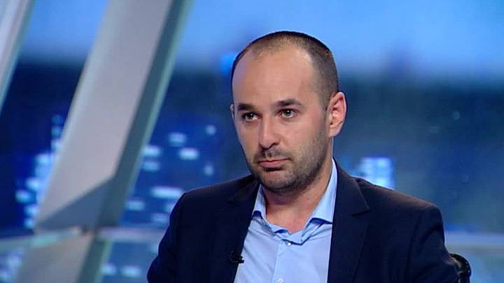 Долгов оценил шансы введения на Украине паспорта негражданина Долгов оценил шансы введения на Украине паспорта негражданина