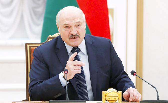 Лукашенко предупредил Зеленского: Владимир, ты не тот Владимир, уймись Лукашенко предупредил Зеленского: Владимир, ты не тот Владимир, уймись