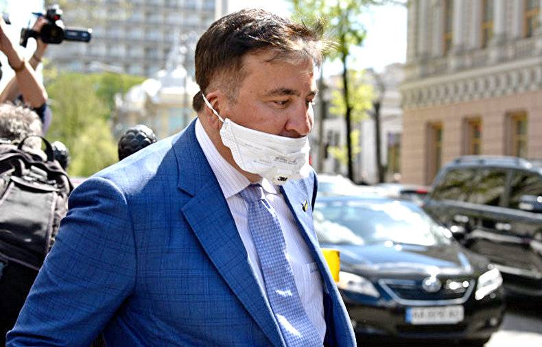 Зачем Саакашвили вернулся в Грузию