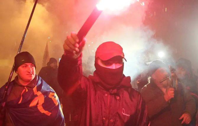 Вернувшегося из Чили в Киев украинца шокировала обстановка в столице Вернувшегося из Чили в Киев украинца шокировала обстановка в столице