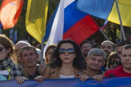 Итоги соцопроса об отличии украинцев от россиян встревожили общественность Итоги соцопроса об отличии украинцев от россиян встревожили общественность