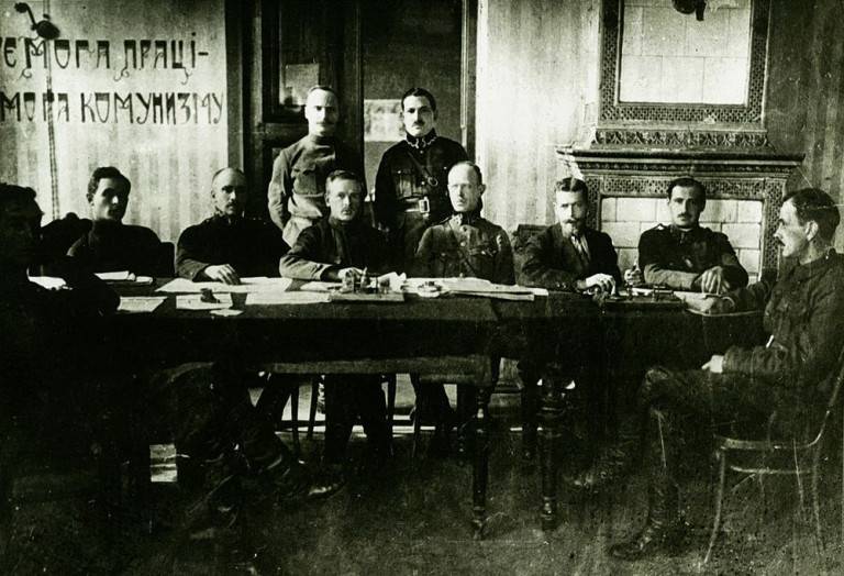 Рижский договор с поляками: финал войны неоправдавшихся надежд
