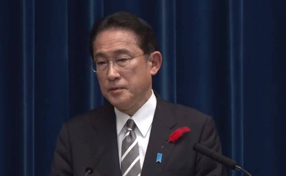 Премьер Японии допустил возможность нанесения удара по военным базам врага