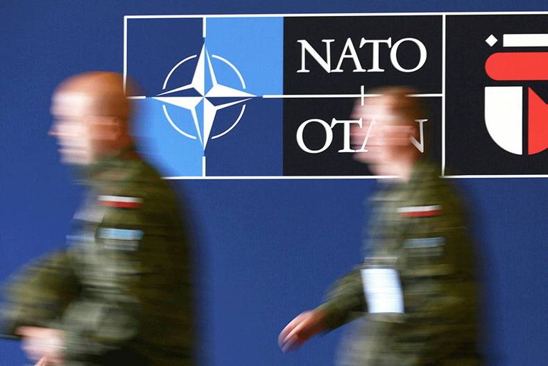 Будем говорить только с США: Россия разорвала отношения с НАТО Будем говорить только с США: Россия разорвала отношения с НАТО