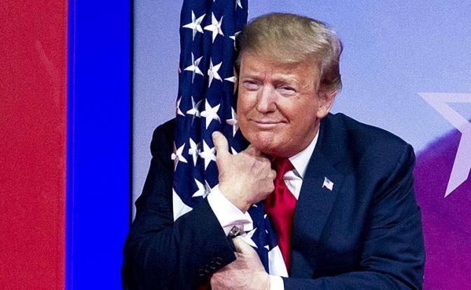 Трамп прорывает сетевую блокаду Трамп прорывает сетевую блокаду