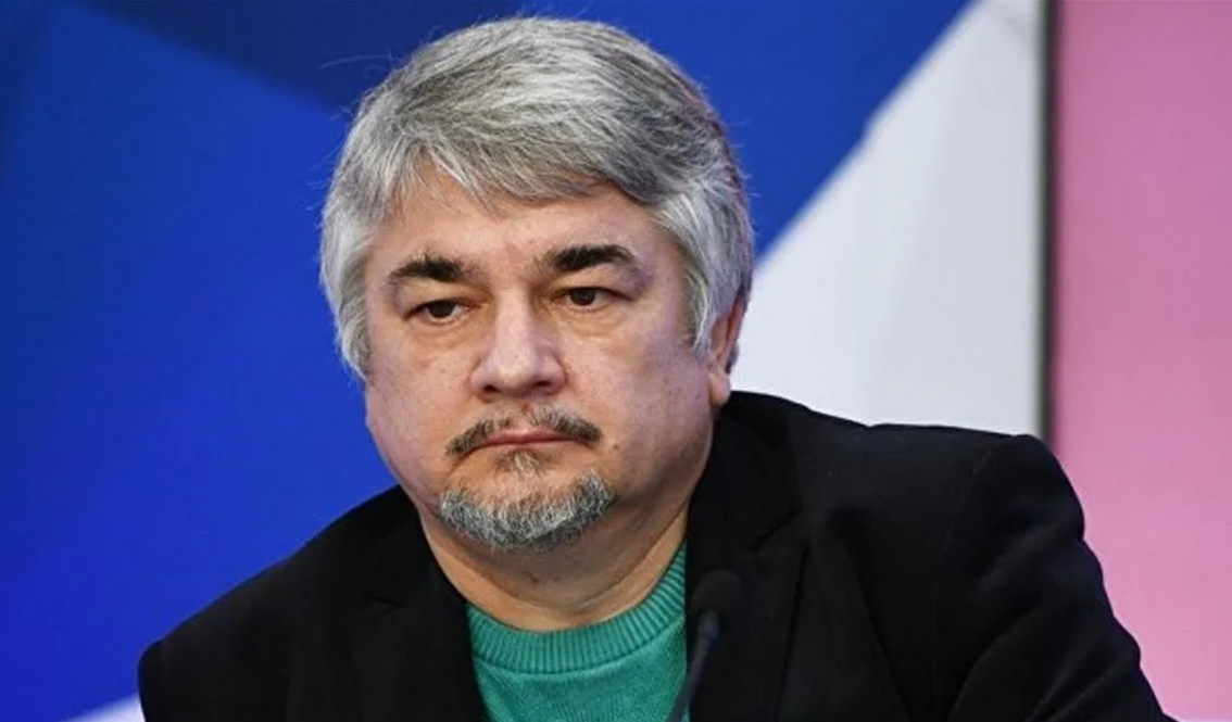 Ищенко назвал три варианта решения украинского вопроса Ищенко назвал три варианта решения украинского вопроса