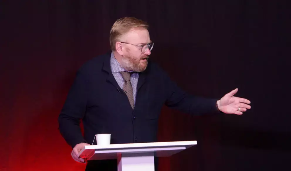 Милонов указал, как в Евросоюзе мигрантов делят на несколько сортов Милонов указал, как в Евросоюзе мигрантов делят на несколько сортов