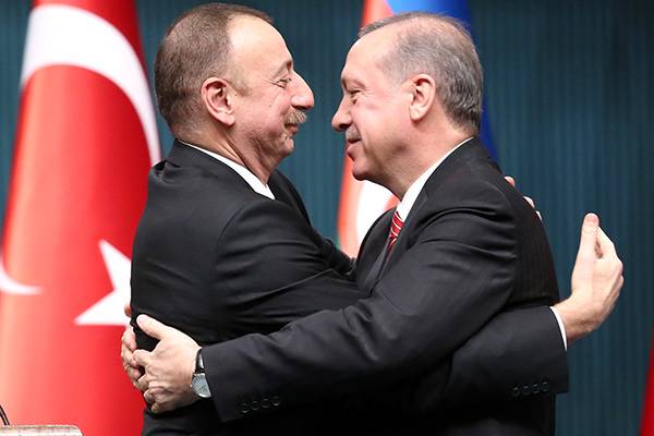 Почему Эрдоган и Алиев поссорились на радость Путину