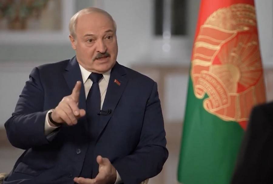 Лукашенко официально признал Крым российским Лукашенко официально признал Крым российским